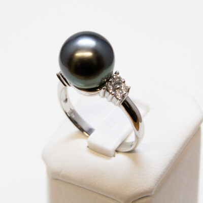 Bague Or blanc avec perle de Tahiti et diamants