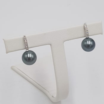 Boucles d'oreilles or blanc perles de Tahiti et Diamants