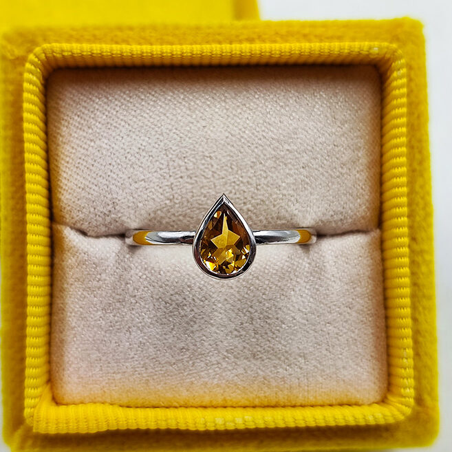 Bague Or Blanc avec Citrine Poire