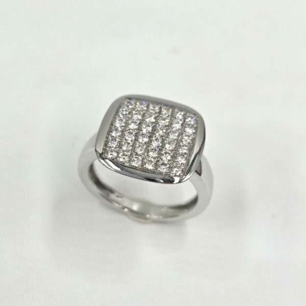 Bague Prestige en or blanc - Pavage de diamants