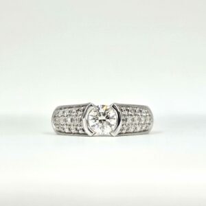 Bague Prestigieuse -Pavage de diamants en or blanc – Image 3