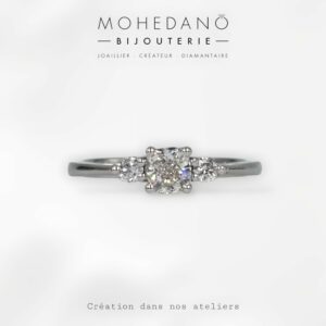 Création Mohedano ligne "Promesses" - Trilogie Diamants taille coussin et rond brillant – Image 3