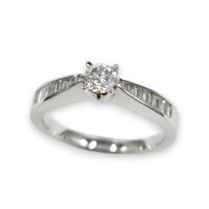 Bague de Fiançailles "50 élues" Diamants baguette et brillant – Image 3